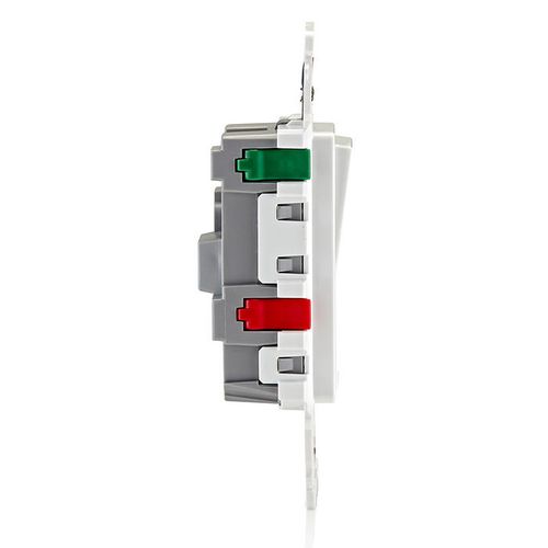 Main product image of Lever Edge 3-Way AC-Quiet Self-Grounding Rocker Switch - White (15 Amp, 120/277V)