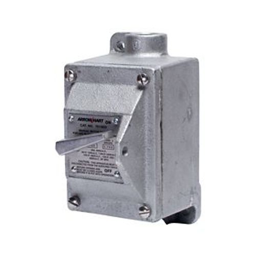 Main product image of Manual Motor Controller, #14-10 Awg 30A, 600V, 7, 9, 3-Pole, 3Ph, Toggle, Single-Throw, AH7810ED