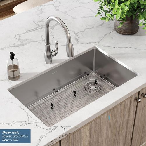Main product image of Crosstown 18 Gauge Stainless Steel 31-1/2" x 18-1/2" x 9" Single Bowl Undermount Sink Kit