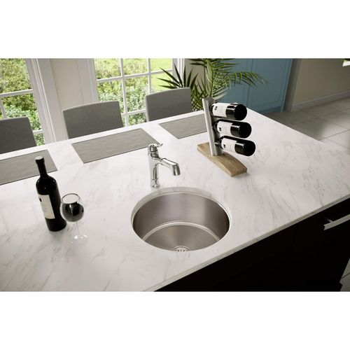 Main product image of Lustertone Classic Stainless Steel 18-3/8" x 18-3/8" x 8" Single Bowl Undermount Sink