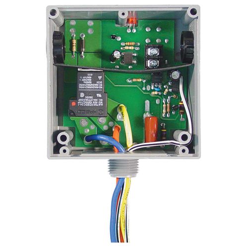 Main product image of Enclosed Low Input/Optoisolated Relay, 20A SPDT, 120 Vac Power Input, 5-25 Vac/dc Control Input, Hi/Lo Voltage Separation, NEMA 1 Housing