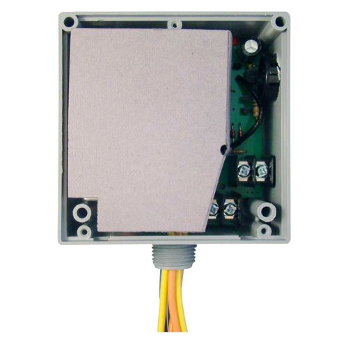 Main product image of Current Switch & Relay Combination, 20A 3PST-N/O, 24Vac/dc Coil, Internal Fixed, 0.5-20A, NEMA 1 Housing