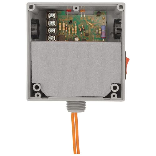 Main product image of Current Switch & Relay Combination, 10A SPST + Override, 10-30 Vac/dc Coil, Fixed, 0.50-10A, NEMA 1 Housing