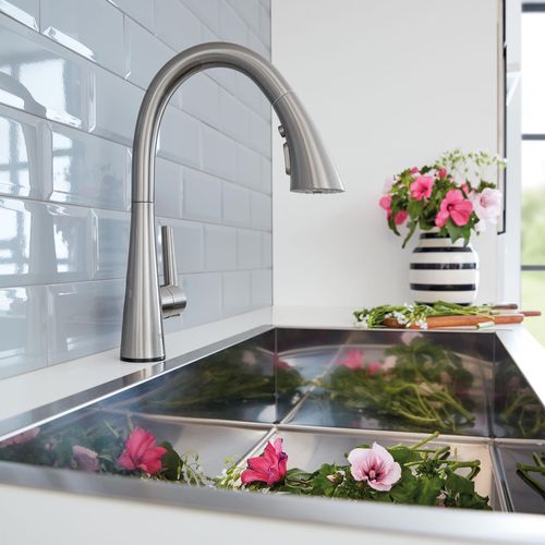 Main product image of Zedra Single-Handle Pull Down Kitchen Faucet Triple Spray 1.75 GPM w/ Touch Tech (Supersteel), 30205DC2