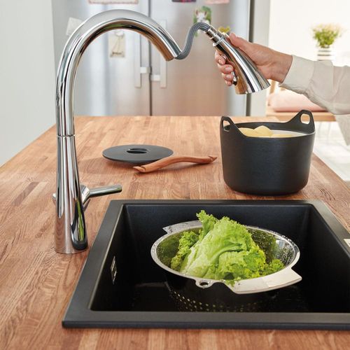 Main product image of Zedra Single-Handle Pull Down Triple Spray Bar Faucet 1.75 Gpm (Chrome), 30368002