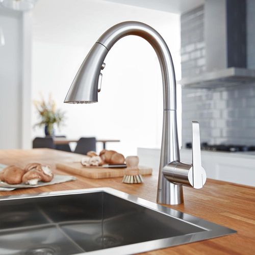Main product image of Zedra Single-Handle Pull Down Triple Spray Bar Faucet 1.75 Gpm (Supersteel), 30368DC2