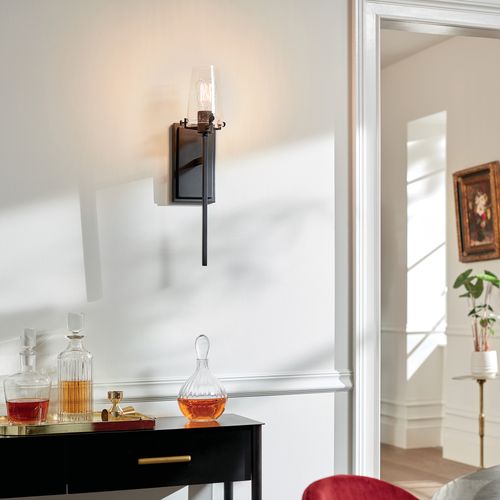 Main product image of Alton 22" 1 Light Wall Sconce w/ Clear Seeded Glass (Chrome)