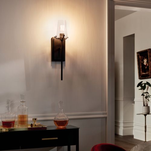 Main product image of Alton 22" 1 Light Wall Sconce w/ Clear Seeded Glass (Chrome)