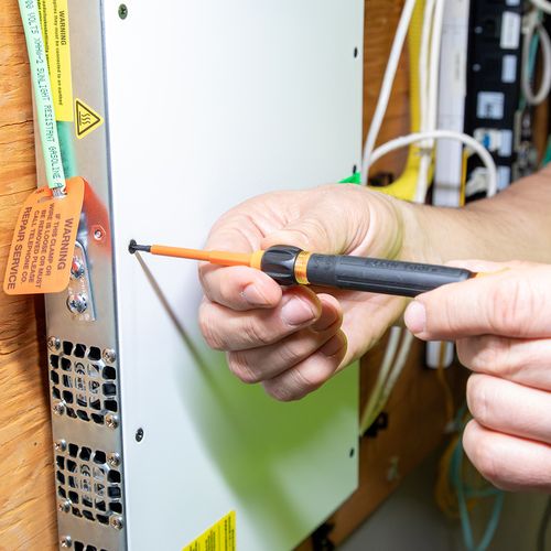 Main product image of 8-in-1 Insulated Precision Screwdriver Set with Case