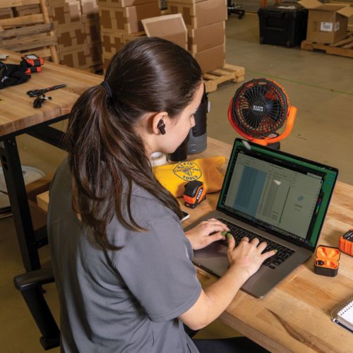 Main product image of ELITE Bluetooth Jobsite Earbuds