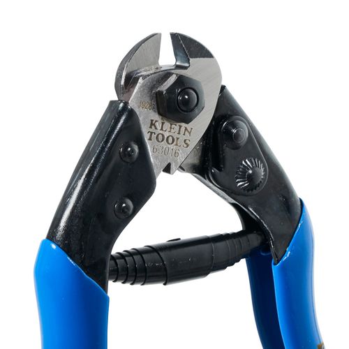 Main product image of Heavy-Duty Cable Cutter, Blue, 7 1/2"es, 63016