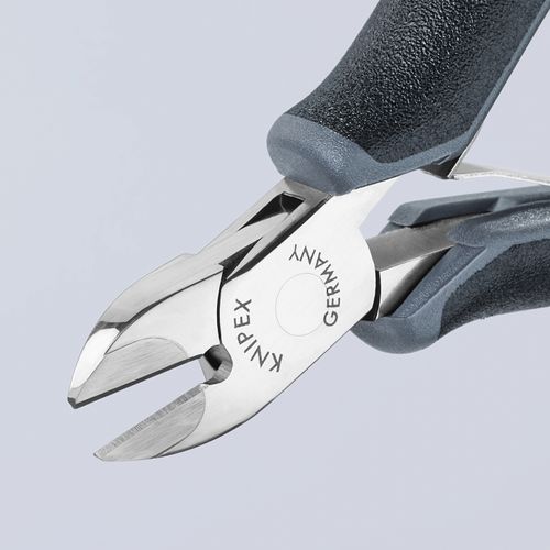 Main product image of 4-3/4" Electronics Diagonal Cutters w/ Carbide Edges and ESD Handles