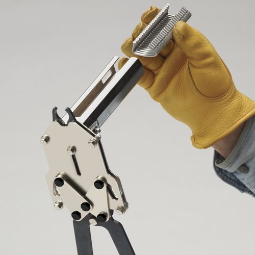 Main product image of Hog Ring Pliers, 9 Gauge
