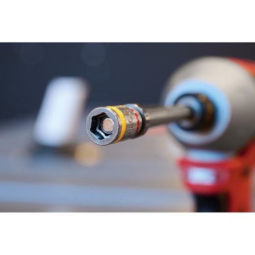 Main product image of 1/4" and 5/16" Magnetic Reversible Hex Driver (4" Long)