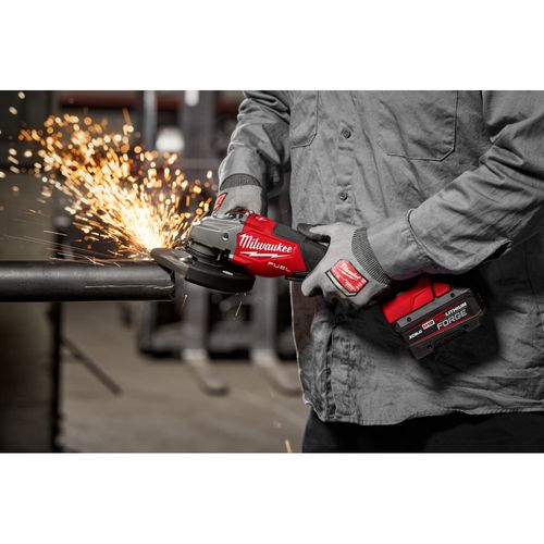 Main product image of M18 FUEL 4-1/2"- 6" Braking Grinder Paddle Switch