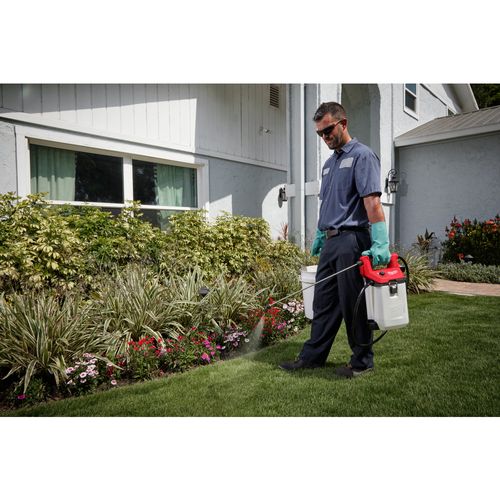 Main product image of M12 2-Gallon Handheld Sprayer Kit