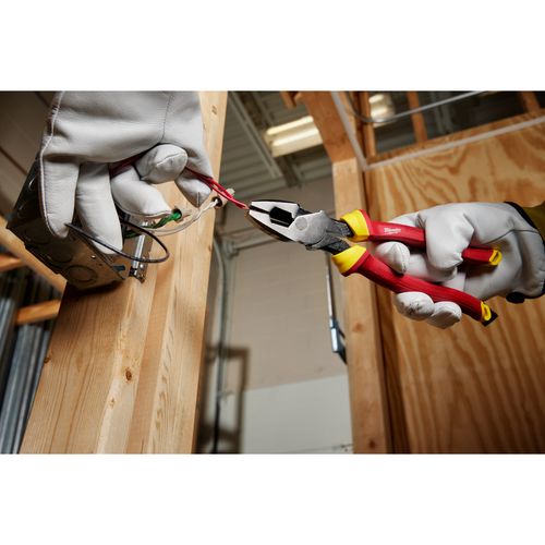 Main product image of 1000V Insulated 9" Lineman's Pliers