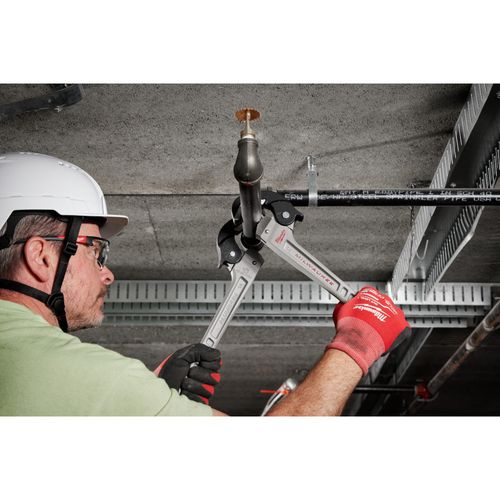 Main product image of 14" Aluminum Self-Adjusting Pipe Wrench