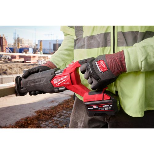 Main product image of Anti-Vibration Cut Level 4 High Dexterity Nitrile Dipped Glove - XL