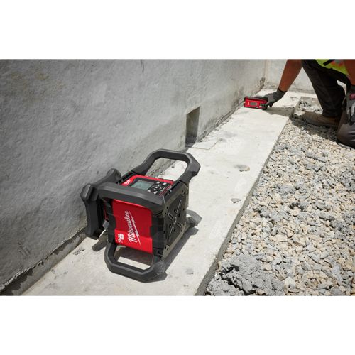 Main product image of M18 Dual Slope Rotary Laser Level Kit w/ Receiver & Remote