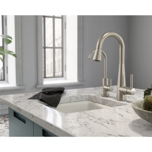 Sleek One-Handle High Arc Pulldown Kitchen Faucet – Moen
