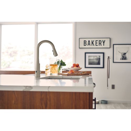 Main product image of Sleek Spot Resist Stainless 1 Handle Pulldown Kitchen Faucet, Motionsense Wave, 7864EWSRS