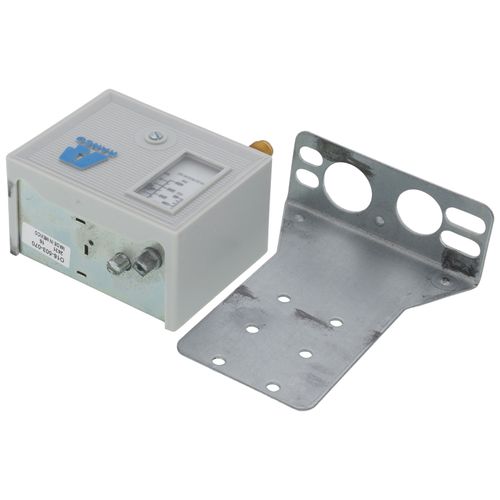 Main product image of High Pressure Refrigeration Control w/ 1/4" SAE Male Flare Nut (150 to 450 PSI)