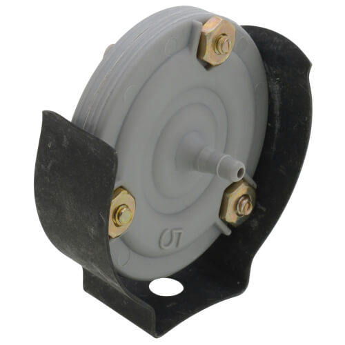 Main product image of Pneumatic Selector Relay, transmits higher of two input pressures