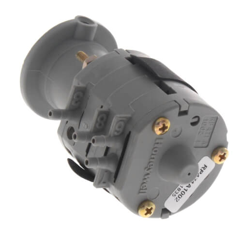 Wall or Panel Mounted Pneumatic, four-port, snap acting relay, SPDT
