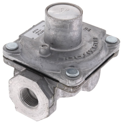 Main product image of 8" Fixed Setting LP Gas Regulator (30,000 BTU)