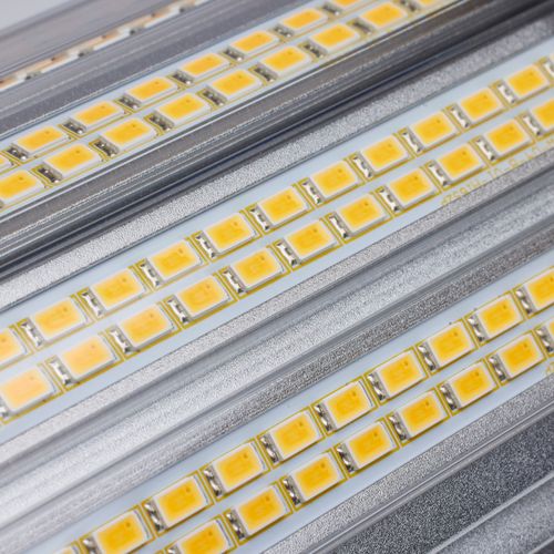 Main product image of 30 Watt LED Hi-lumen directional lamp for commercial fixture applications - 3000K - Mogul base - 100-277 Volt - Ballast bypass - Type B (1 Pack)