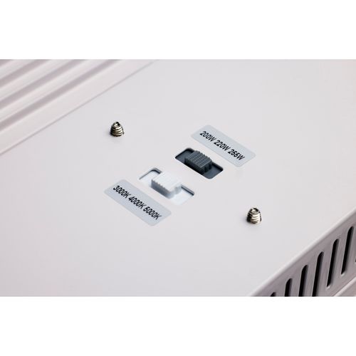 Main product image of LED Linear High-Bay w/ Interchangeable Lens 200W/220W/255W Wattage Selectable 3K/4K/5K CCT Selectable