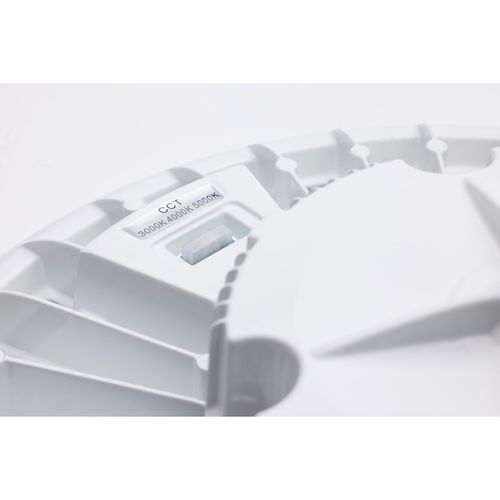 Main product image of Wattage 150W/175W/200W and CCT Selectable 3K/4K/5K LED UFO High Bay 120-347 Volt White Finish