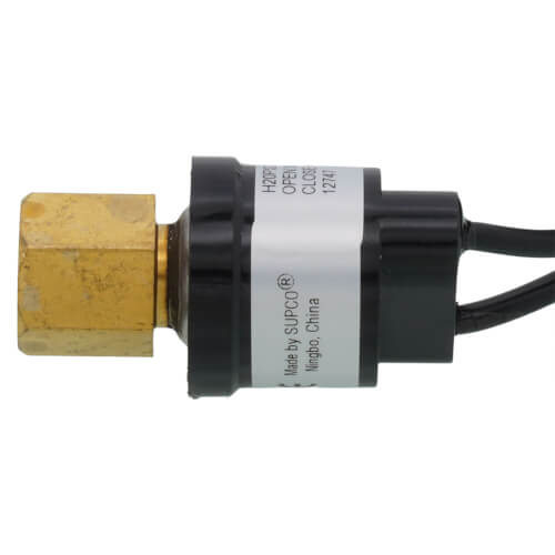 Main product image of Fan Cycling Pressure Switch (300 open psi, 400 close psi)
