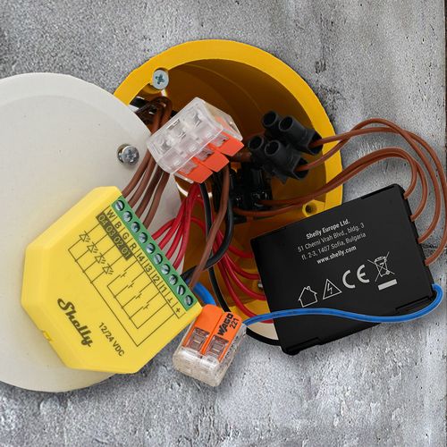 Main product image of 4-Channel Neutral Wire Decoupler, 120V (Black)
