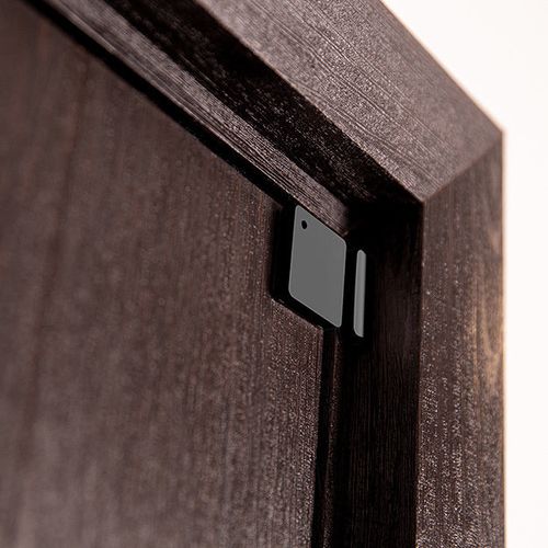 Main product image of BLU Door & Window Contact Sensor w/ ZigBee Connectivity (Black)