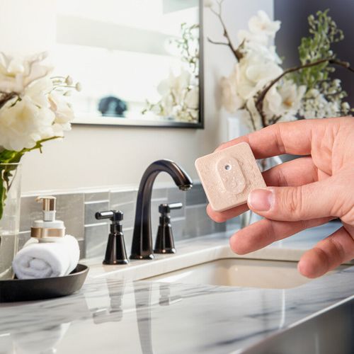 Main product image of BLU Temperature & Humidity Sensor, w/ Bluetooth & ZigBee Connectivity (Mocha)
