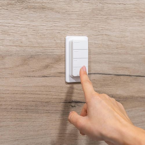 Main product image of BLU 4-Button Remote Control w/ ZigBee & Bluetooth Connectivity