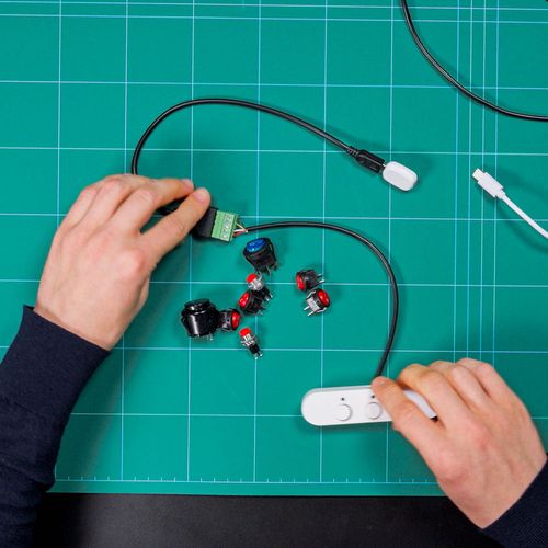 Main product image of Micro USB to 5-Terminal Add-on Module for The Pill