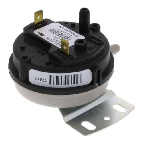 SS00801 UticaDunkirk SS00801 SPST Pressure Switch .55"WC