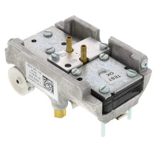 Main product image of Reverse Acting Pneumatic Horizontal Mount Thermostat (cover sold separately)