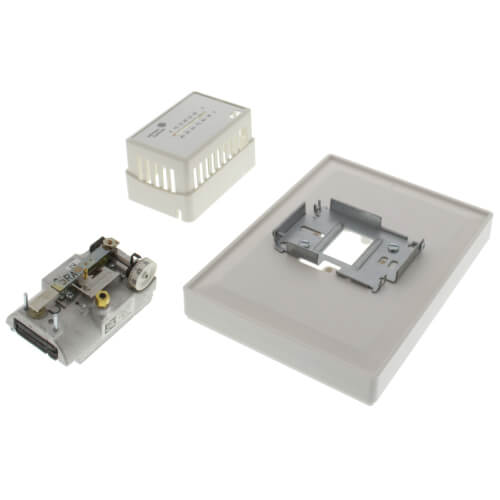 Main product image of Reverse Acting Pneumatic Horizontal Mount Thermostat w/ cover and conversion kit (white)