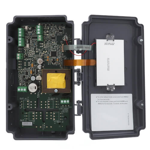 Honeywell T775M2006 Electronic Temperature Controller
