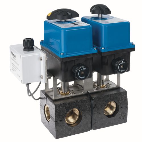 Main product image of 1" Brass 6-Way Diverting Valve Panel, Insulated