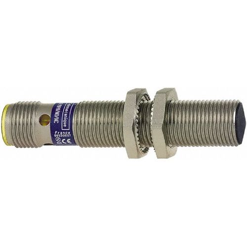 Main product image of Inductive Proximity Sensor, Cylinder, 2 mm Sensing Distance, 12 to 24 VDC, NPN & PNP, 4-Wire (Div. 2), XS1M12KP340D