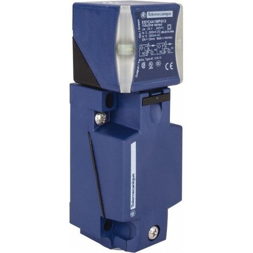 Main product image of Inductive Proximity Sensor, Rectangular, 15 mm Sensing Distance, NPN & PNP, 2-Wire, DIN Connector, XS7C4A1MPG13