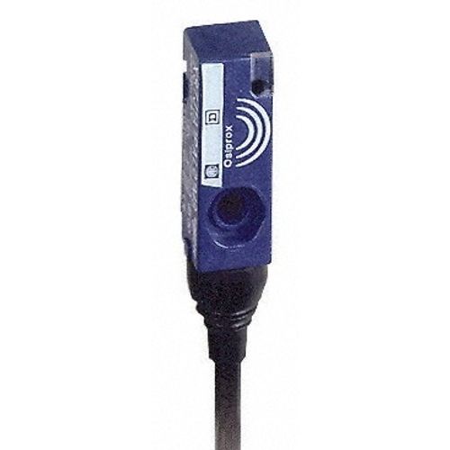 Main product image of Inductive Proximity Sensor, 12 to 24 VDC, NPN & PNP, 2-Wire, 2m Cable, XS7J1A1DAL2