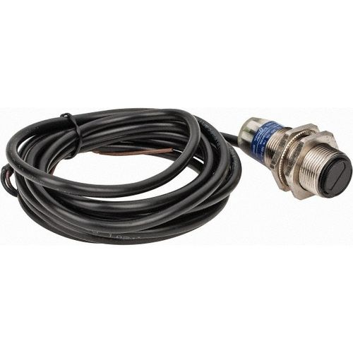 Main product image of Photoelectric Sensor, Retroreflective, 4m Range, 12 to 24 VDC, Dark Operate, NPN NC, 2m Cable, Nickel Plated Brass, XUB1BNBNL2