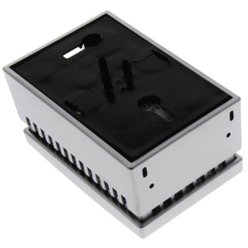 Main product image of Pneumatic Thermostat Direct Acting, Wall Thermostat and Satin Chrome Cover (59° to 90°F setpoint range), TP970A2259