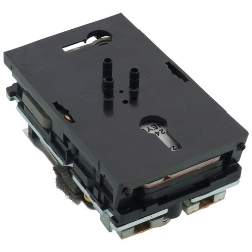 Main product image of Pneumatic Thermostat Direct Acting Cooling, Reverse Acting Heating, TP972A2143